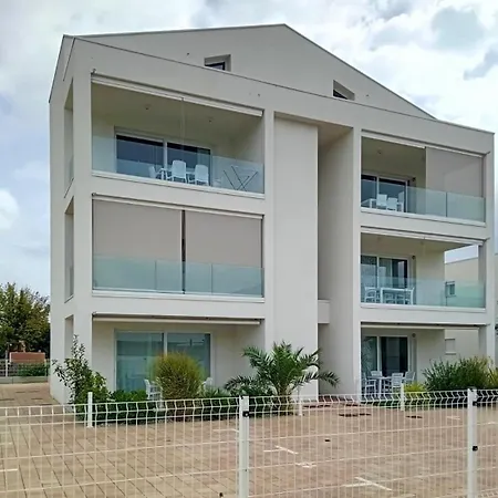 Kuway Apartment *